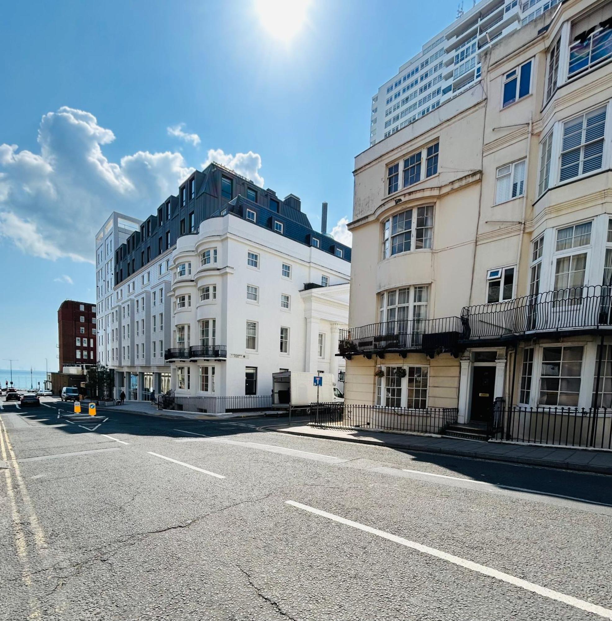 Two Top Central Beach Studios - Also Separate Spa Cabin And Watersports Brighton Exterior foto